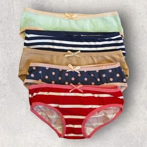 NEW Kids girls underwear size 2/3 Bundle